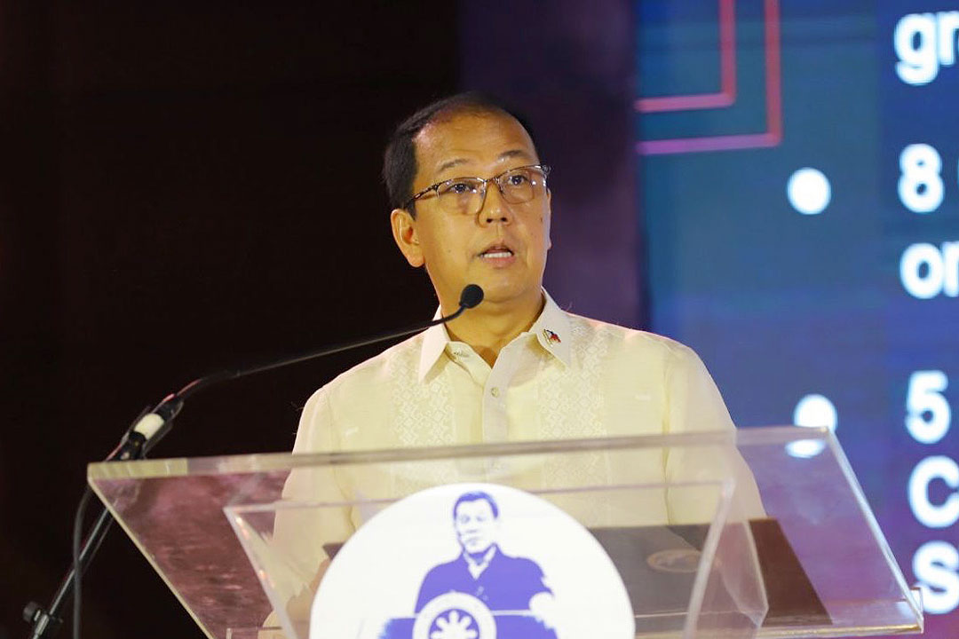 Galvez-DuterteLegacySummit-PEACE.GOV.PH