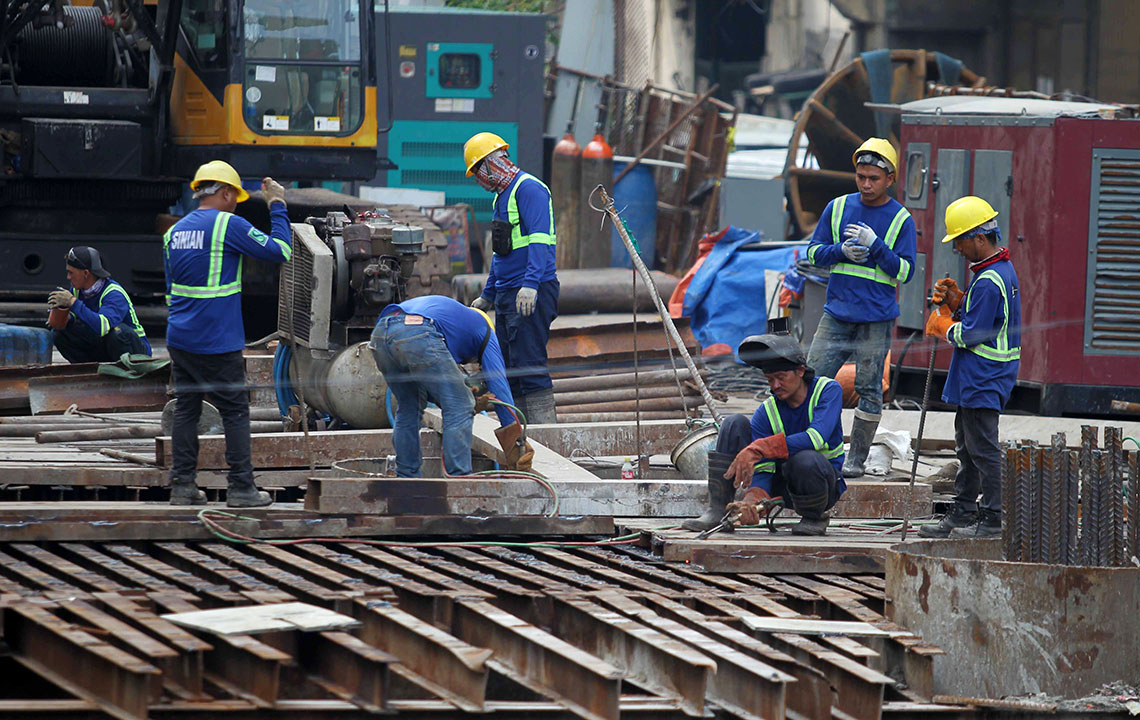 infra-construction workers